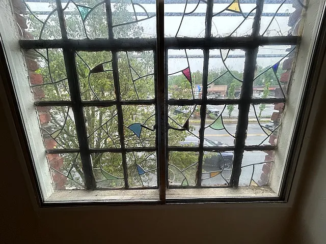 610 Pompton Ave #2 — Photo 5