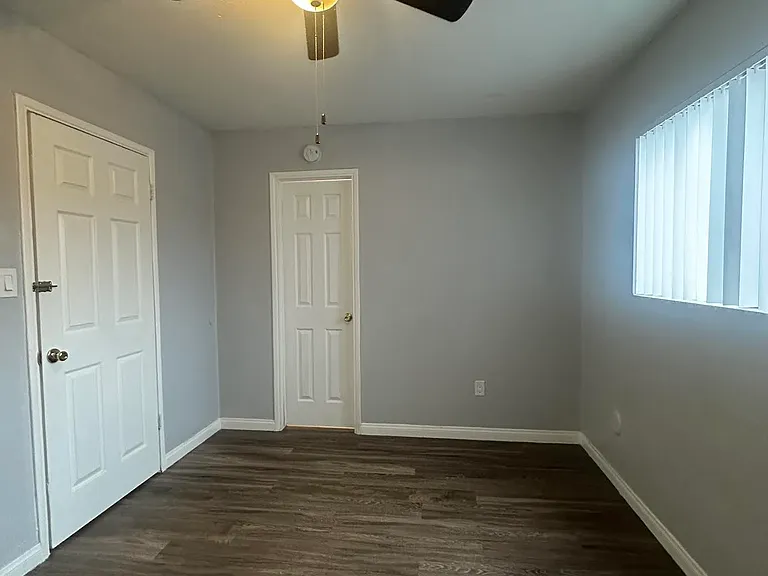 Vista Hermosa Apartments — Photo 15