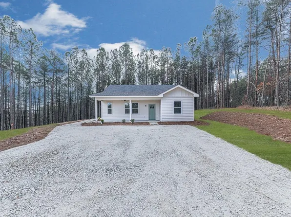 617 Young Loop Rd, Fairmount, GA 30139