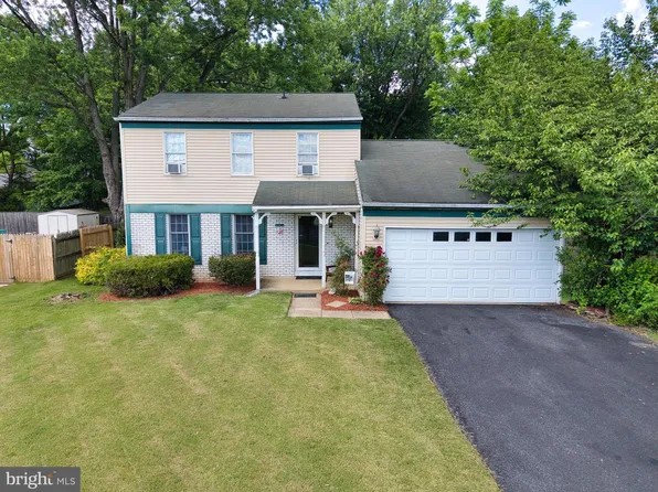 100 Nestside Ct, Harrisburg, PA 17110