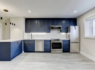 2071 Keele St, Toronto, ON M6M 3Y8