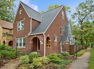 736 Central St, Evanston, IL 60201