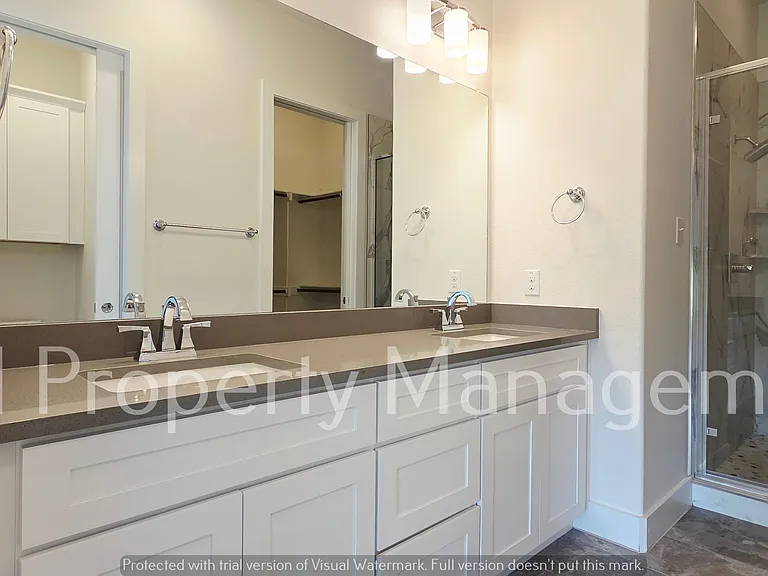 13222 Bee St — Photo 22