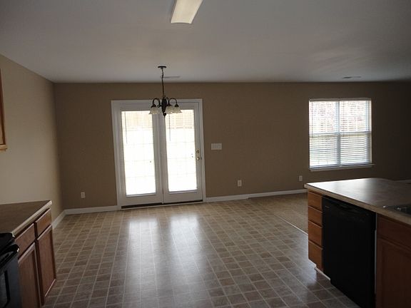 3rd image of 5904 Laurel Creek Ct