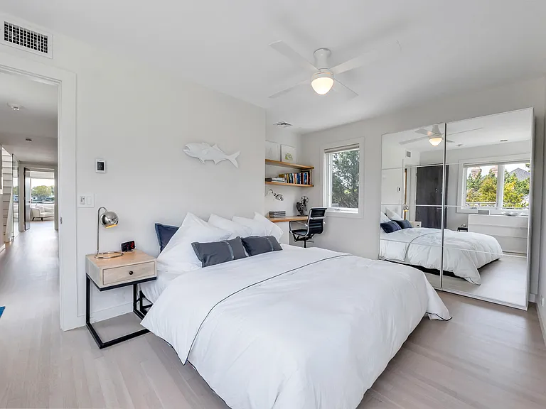 54 Bay View Dr E — Photo 30