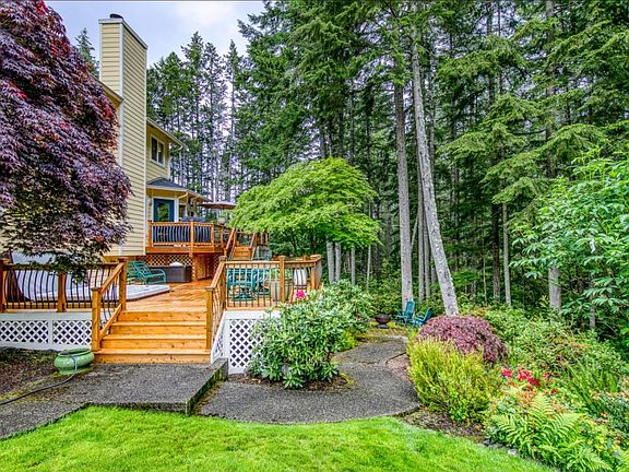 2nd image of 5681 NW Iskra Blvd