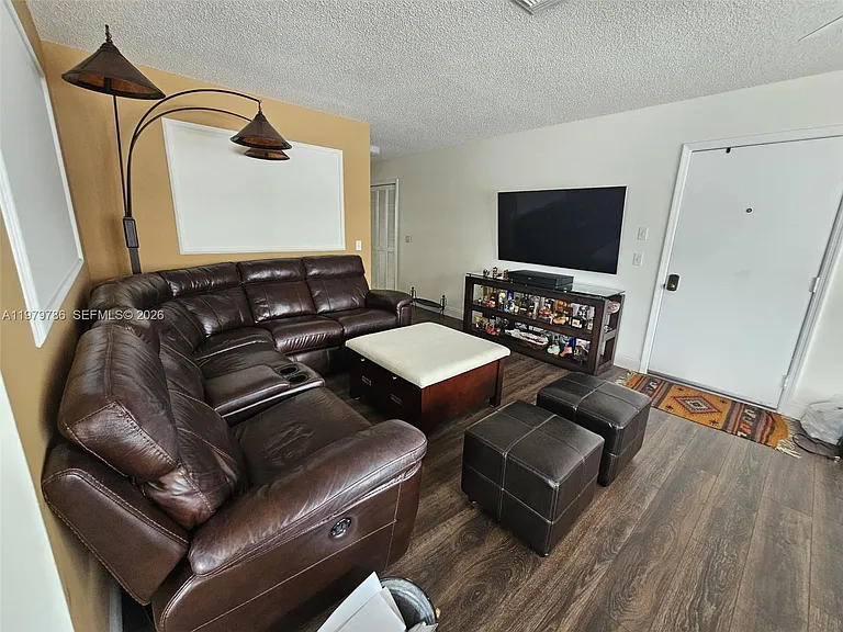 161 SE Village Dr #161 — Photo 12