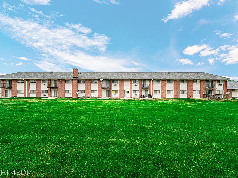 706 Marilyn Ave Glendale Heights, IL, 60139 - Apartments for Rent | Zillow