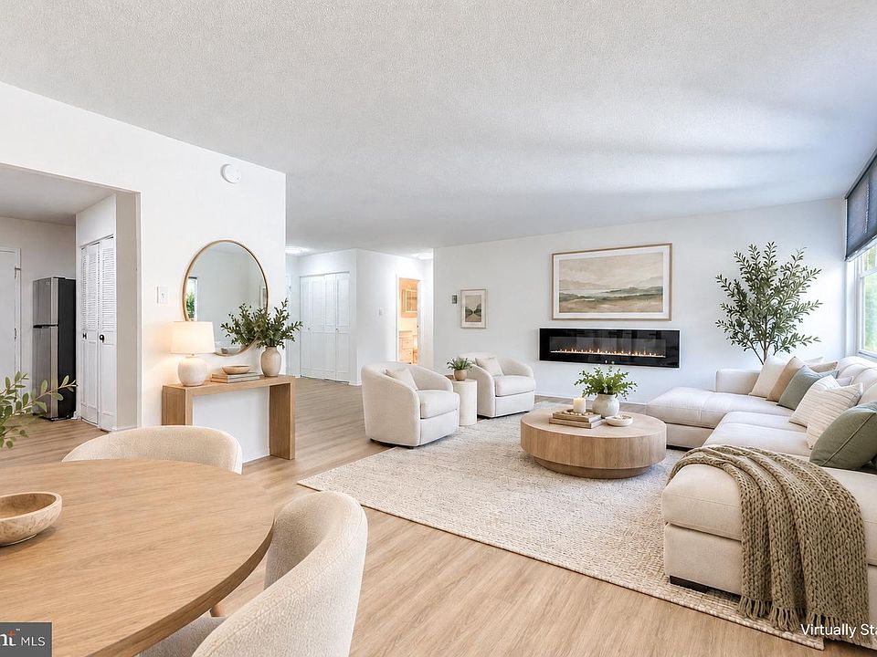 1st image of 4401 Roland Ave Unit 109