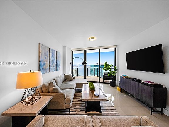 3rd image of 1300 S Miami Ave #4704