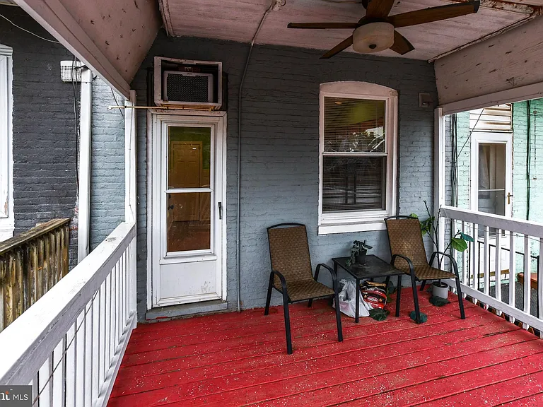 2509 Christian St — Photo 22