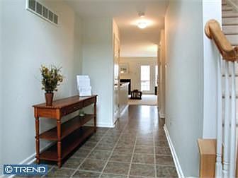 Large foyer Entrance