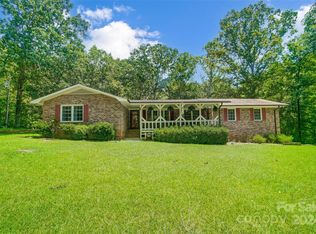 5217 Davis Rd, Waxhaw, NC 28173