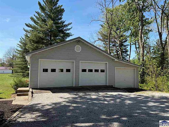2nd image of 1575 Gobblers Knob Rd