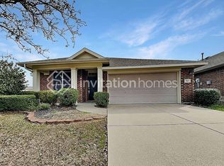 562 Hickory Ln, Fate, TX 75087