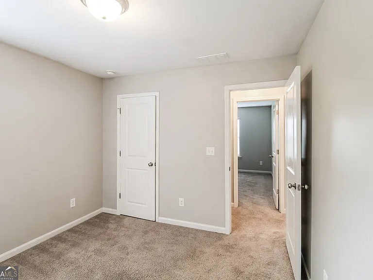 414 Darbys Run Ct — Photo 15