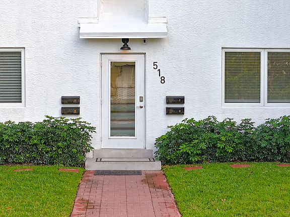 4th image of 518 Biscayne Dr #1