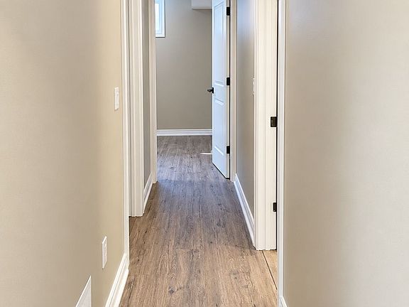 5th image of 59 Cumber Ave #Basement