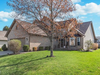 10518 Greenway Dr, Fishers, IN, 46037