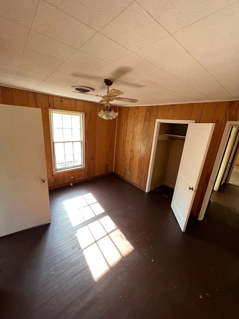 2511 Quinton St — Photo 4