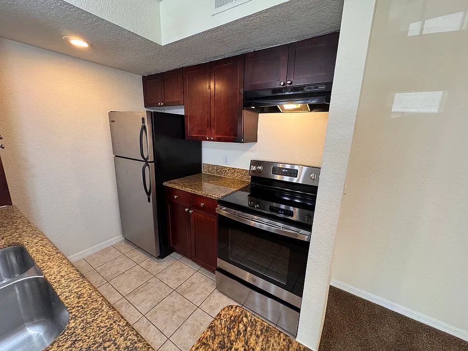 5120 Conroy Rd #514
