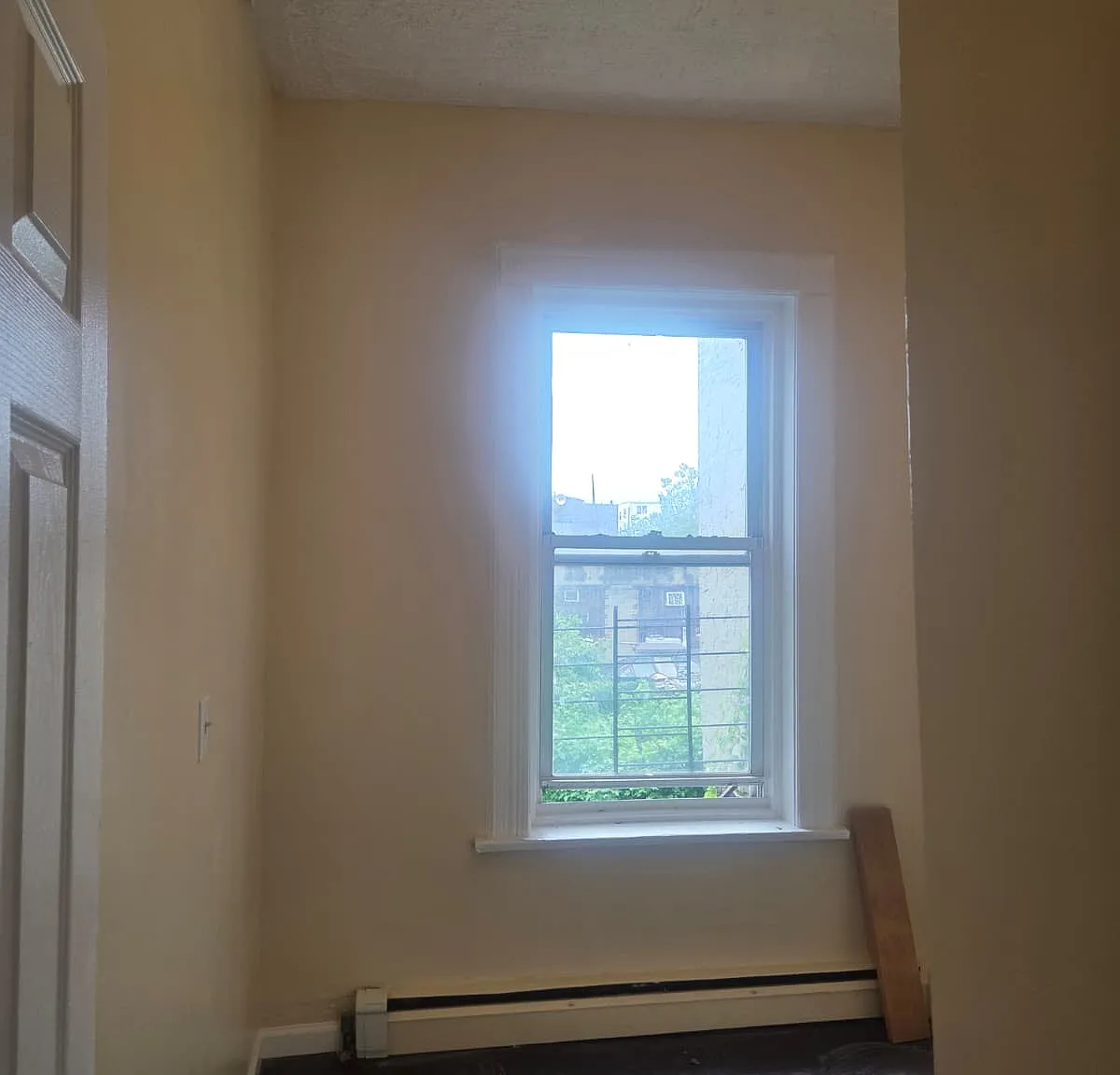 141 School St — Photo 3