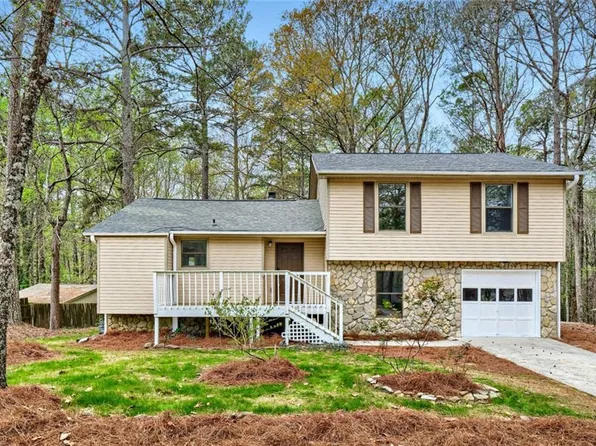 4133 Twig Ct, Douglasville, GA 30135