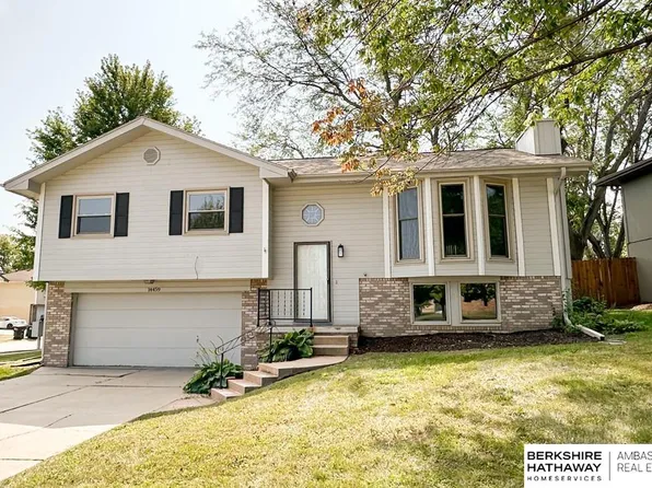14459 Franklin St, Omaha, NE 68154