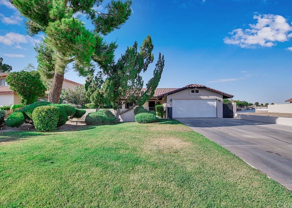 1st image of 14344 Jamaica Ln