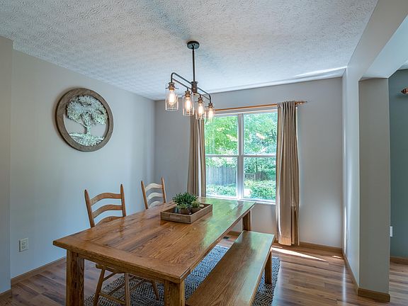 5th image of 7945 Hickson Dr