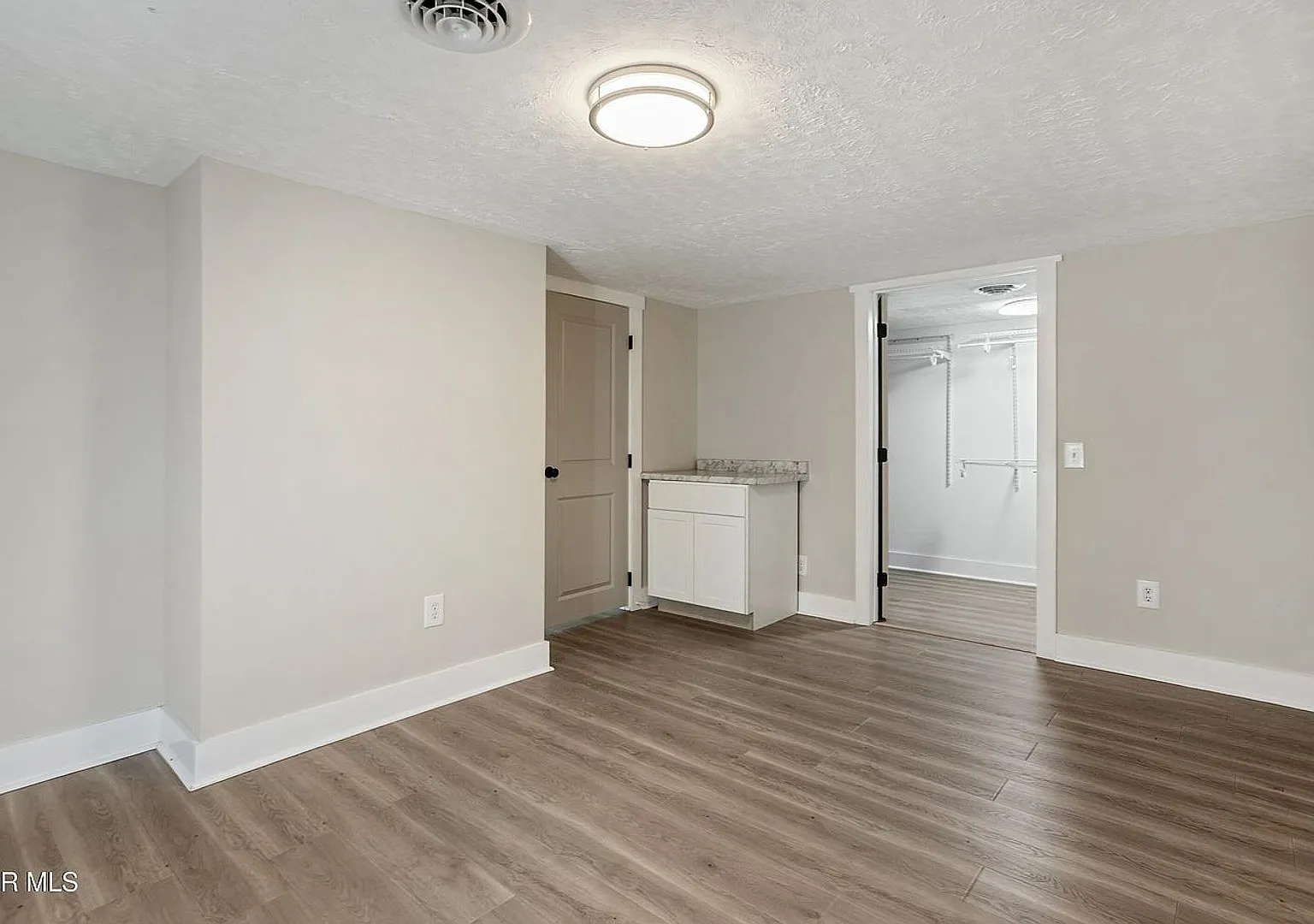 Single Family House — Photo 2