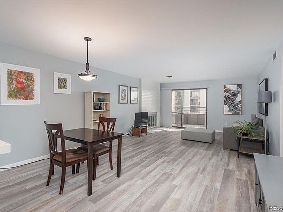 4th image of 800 N Pearl Street #707