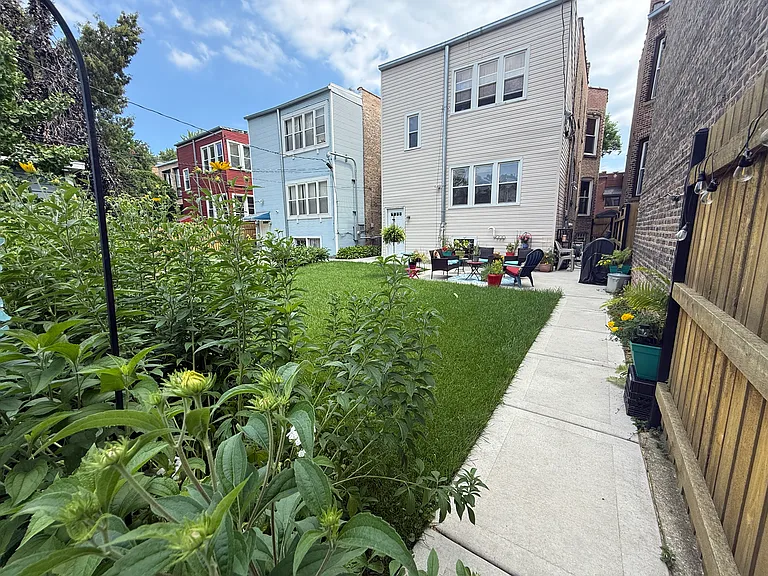 2504 N Richmond St #1 — Photo 31