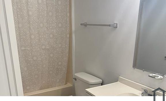 5th image of 5640 Dobson St #4