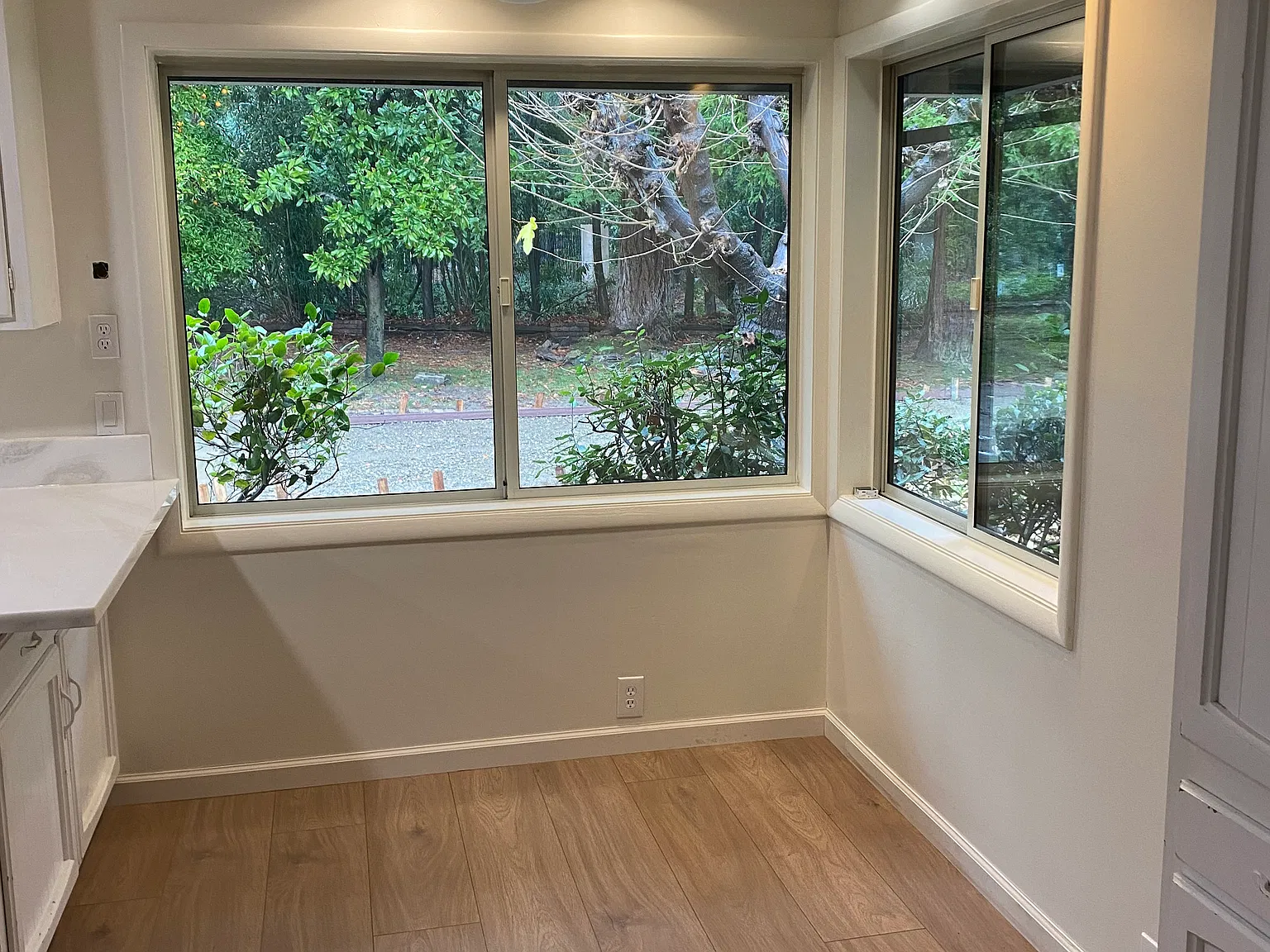 4 bed, 2.5 bath, 2322 sqft, $4,250 — Photo 4