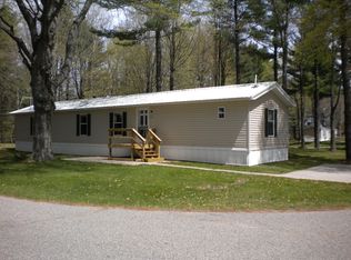 19 Backache Bnd, Elwell, MI 48832