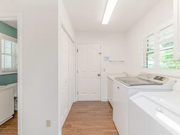 3 Heritage Way, Sewalls Point, FL 34996