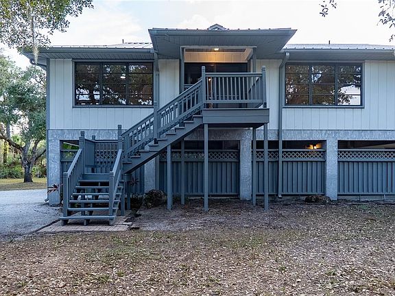 2nd image of 593 S Moon Dr