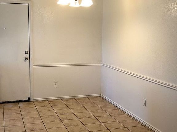 5th image of 3909 Winchester Dr
