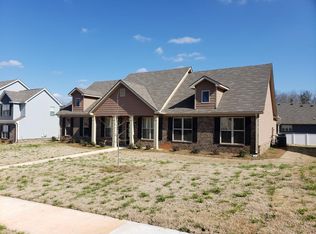 1105 Abundance Dr, Locust Grove, GA 30248