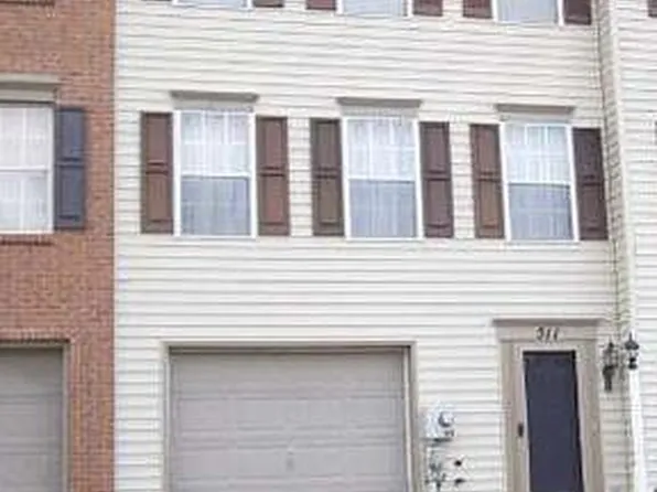 511 Rockwood Dr, Elizabethtown, PA 17022