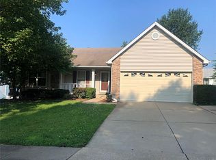 2520 Abbydale Dr, Saint Charles, MO