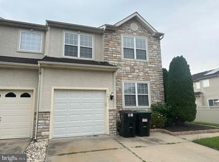 124 Sequoia Dr, Berlin, NJ 08009