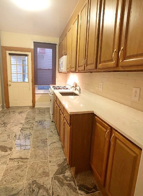 1st image of 2347 24th St #2