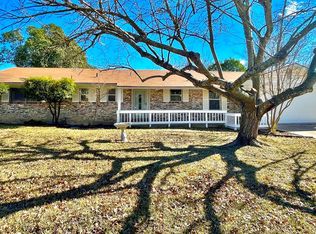 705 Arrow Ln, Kerrville, TX 78028
