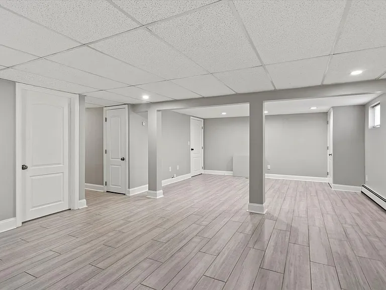 130 Gaston Ave #1 — Photo 20