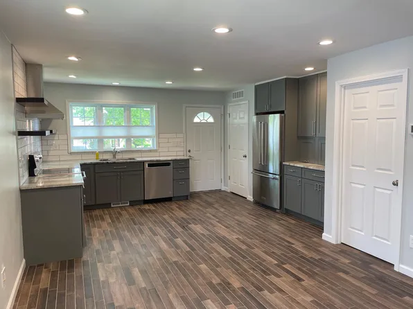 841 Palmer Rd, Columbus, OH 43212