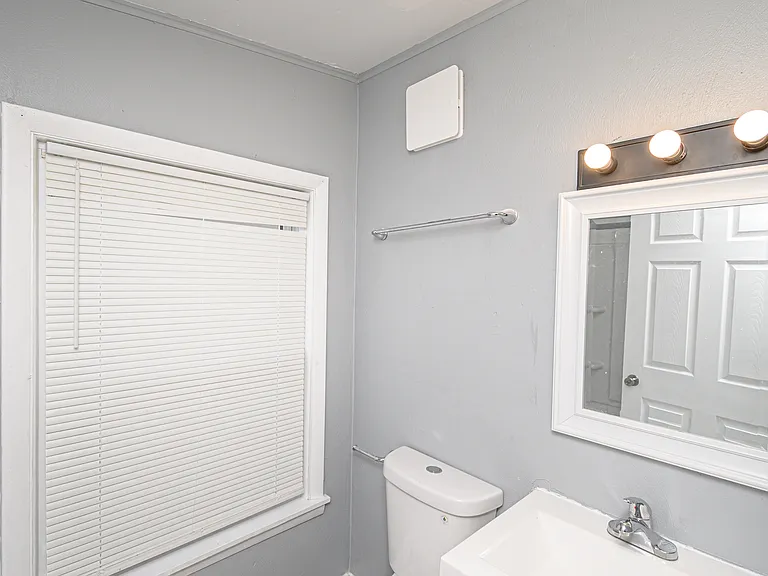 1314 Werner Ave — Photo 11