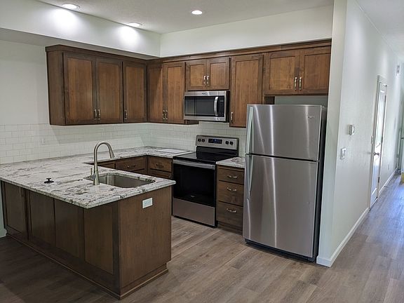 2nd image of 2140-2152 Trade St SE #2148
