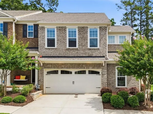 529 Garvin Dr, Woodstock, GA 30189